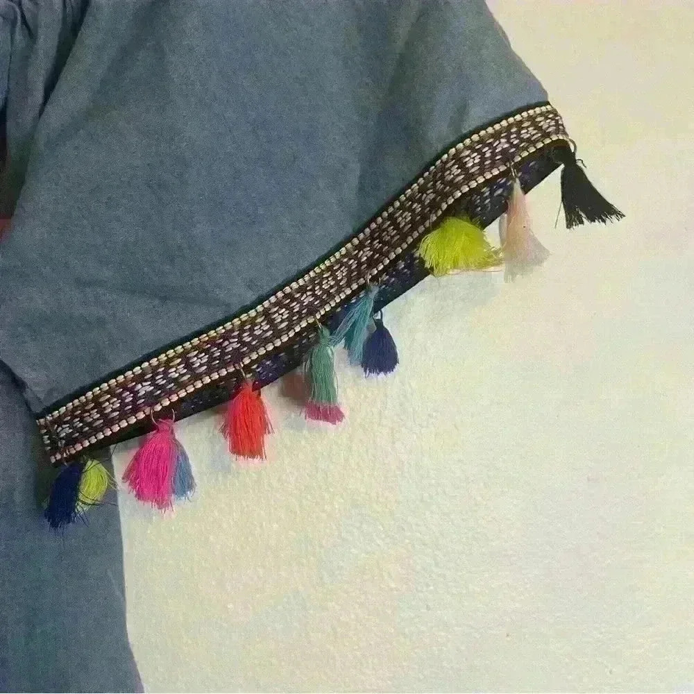 Speed Limit MPH Chambray Tassel Top size medium - Picture 2 of 8